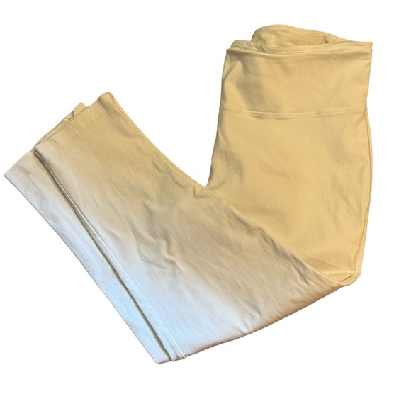 Women with Control white Denim Cropped, size 2X - Picture 1 of 6